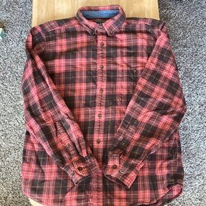 Woolrich flannel in Lava Twist